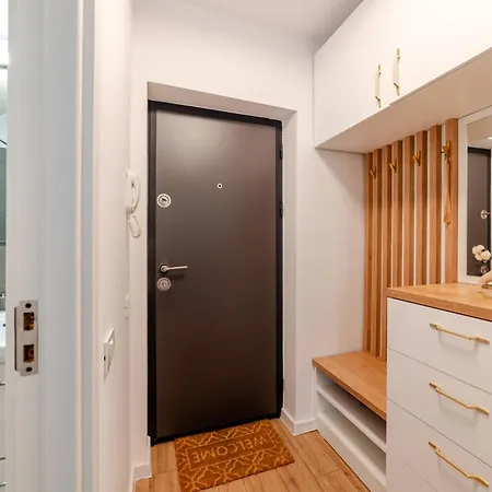 Sunset - Aproape De Plaja, Nou, Modern *