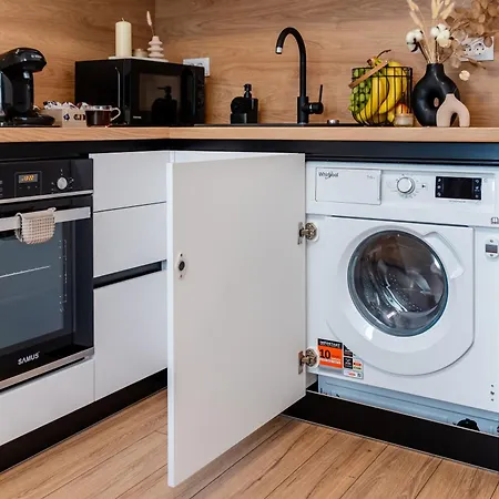 Sunset - Aproape De Plaja, Nou, Modern Appartement