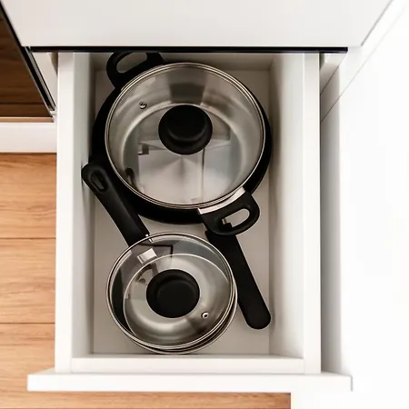 Sunset - Aproape De Plaja, Nou, Modern Constanţa