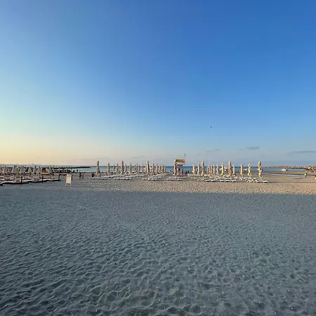 Lejlighed Sunset - Aproape De Plaja, Nou, Modern Constanţa